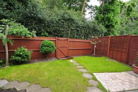 Rear Garden 4.JPG