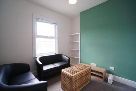 48, Holyhead Road, Bangor photo 3