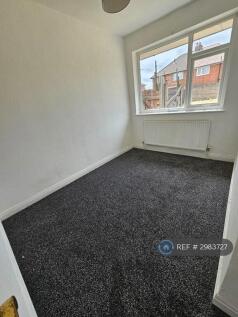 St James St, Bolton, BL4 photo 4