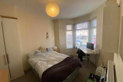 Lisvane Street, Cathays, Cardiff photo 4