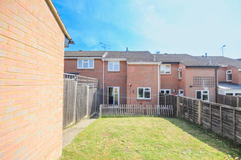 Flamingo Close, Woosehill photo 4