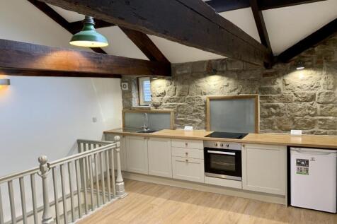 George Street, Todmorden, West Yorkshire, OL14 photo 3