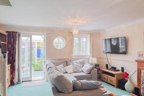 Mousehole Lane, Hythe. photo 4