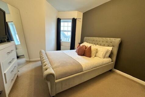 Hadley House, Manor Drive photo 5