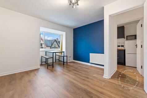 greystone-court-10.jpg
