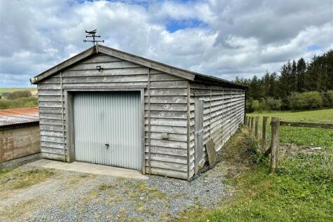 FURTHER PURPOSE BUILT WORKSHOP