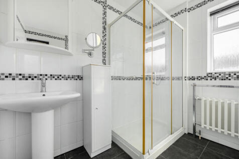 1316625-6-685e698...