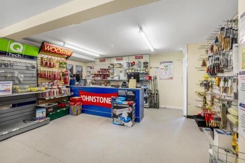 Johnstone Decorating Centre, Nelson Way (Boston)-1
