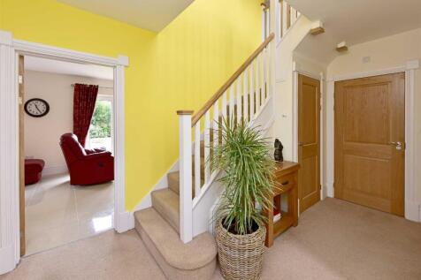 10 Havisham Drive, Compton photo 3