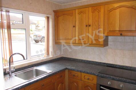 Southway Crescent, Yeovil, BA21 3EA photo 3