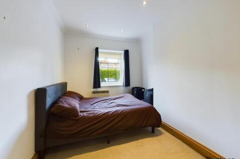 Apartment 4 - Bedroom One