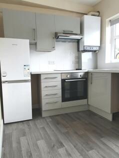 St. Thomas Street, Stafford, ST16 photo 4