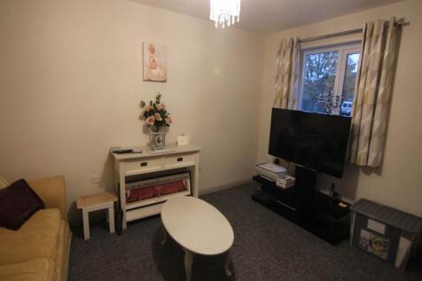 Linley Close, Bridgwater, Somerset photo 3