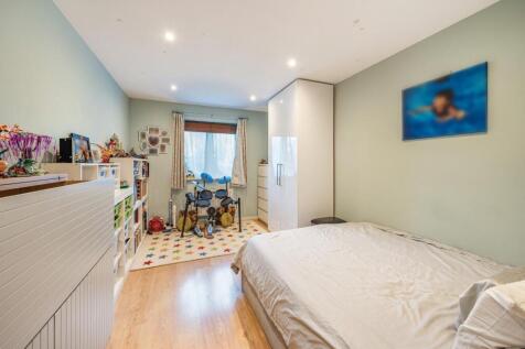 Davidson Frost-Wellings, DFW, Pond House, Stanmore