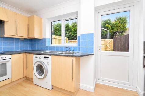 Carnation Drive, Saffron Walden, Essex, CB10 photo 3