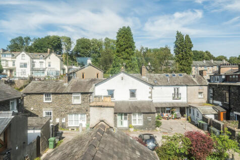 The Cottage Flat, 15 Derby Square, Windermere, Cumbria, LA23 1EE photo 3