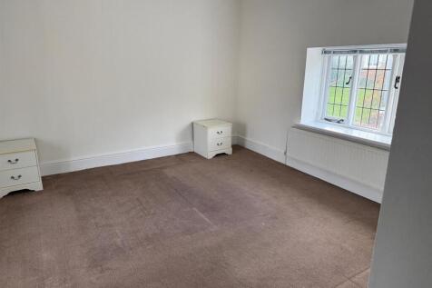 WhatsApp Image 2025-11-04 at 12.01.19 PM.jpeg