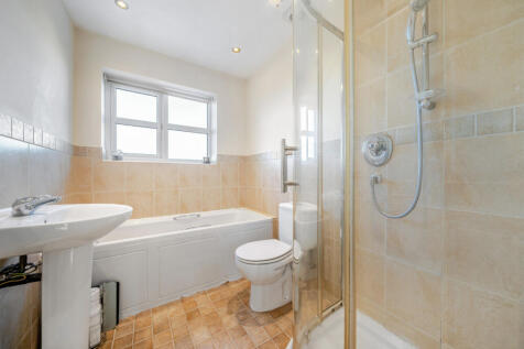 1386195-12-693015...