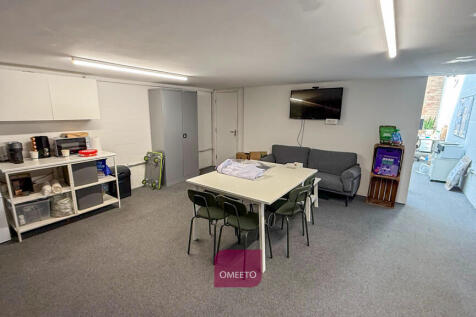 Office to Rent