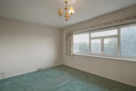 33 Hillside Avenue, Wembley, HA9 8DY