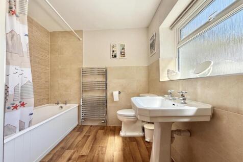 Family  Bathroom.jpeg