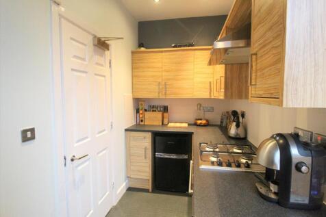 25 West End Road, Morecambe photo 4