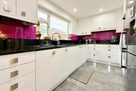 Kitchen From Dining Room.JPG