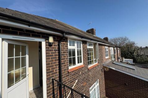 external topsham.jpg