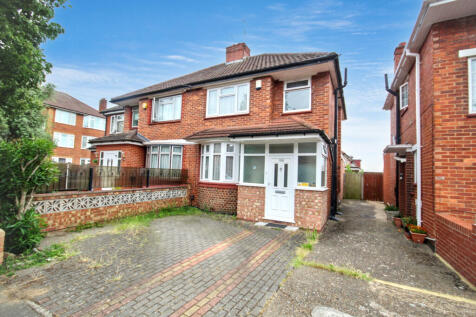 Carlyon Road, Wembley, Middlesex HA0