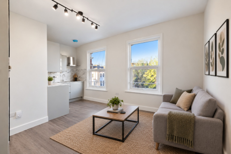 1-bed flat on Iverson Road, NW6, £1,700/mo
