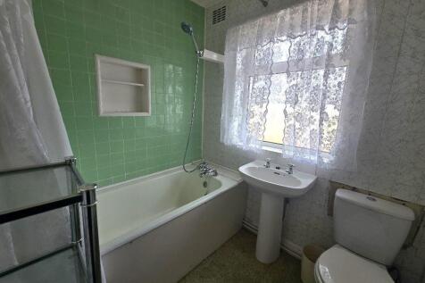 Bathroom .jpg