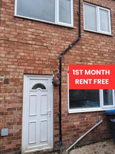 1ST MONTHS RENT FREE