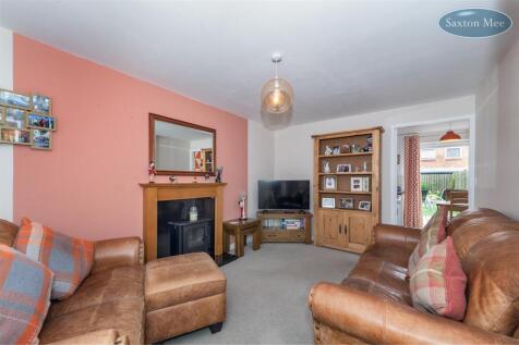 Crag Hill - Lounge 9909B.jpg