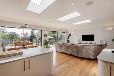 Kitchen living space edited.jpg