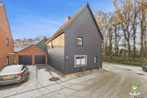 EweMove Estate Agents Basingstoke - Fairway Road 