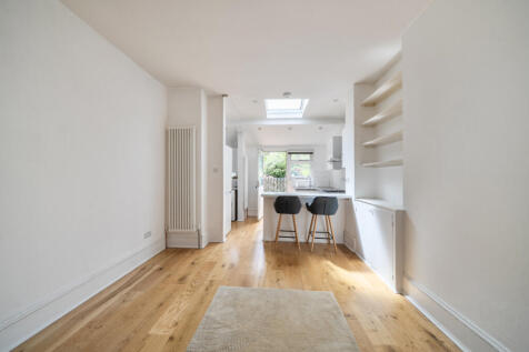 Ferme Park Road, London, N8 photo 4