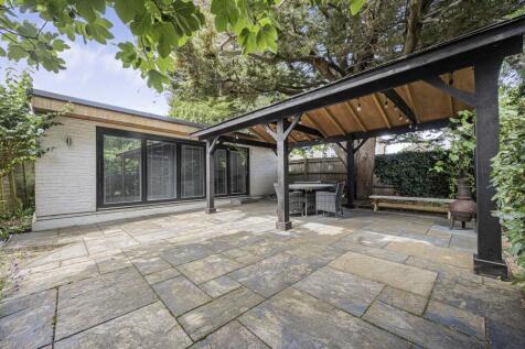 Studio &amp; Terrace
