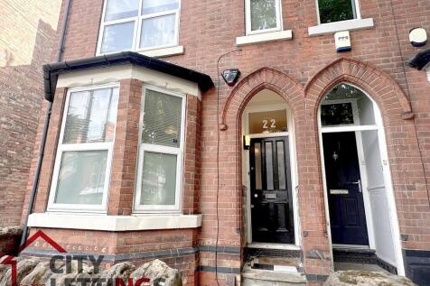 4-bed terraced on Albert Grove, Lenton, £1,716/mo