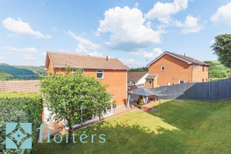 70 Rocke's Meadow, Knighton-27.jpg