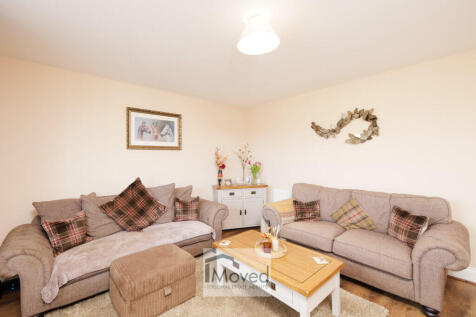 Lounge-2-DN84AJ
