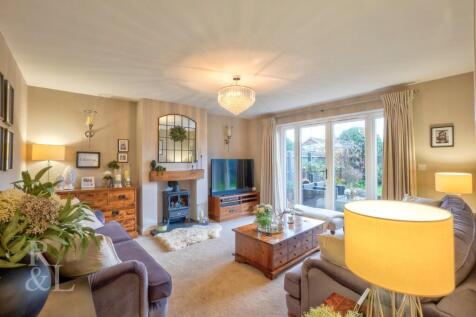 2B Mount Road (28).jpg