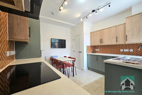 14, Dawlish Road, Birmingham photo 2