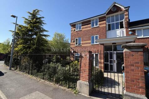 Property Image 8