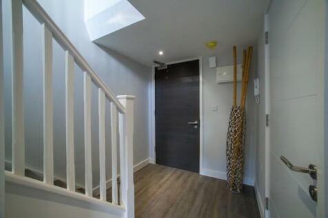 10 Derngate 1.jpg