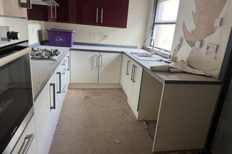 Fitted Kitchen