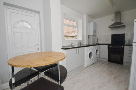 Carill Drive, Fallowfield, Manchester, M14 photo 4