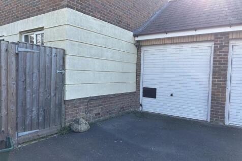 Garage.jpg