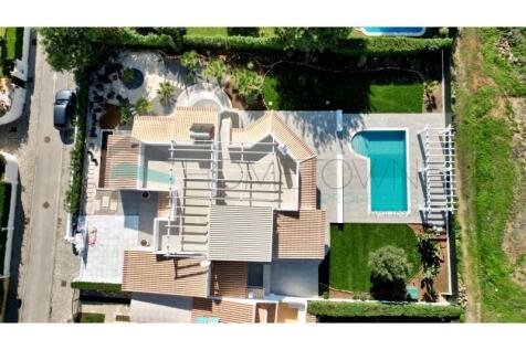 Villa - Vilamoura - Sale - Hometown Properties - Algarve