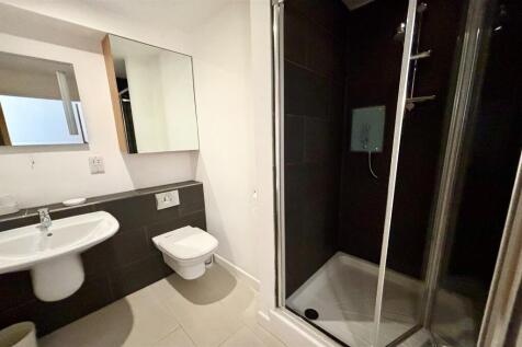 South Water Court, Embankment Road, Kingsbridge photo 5