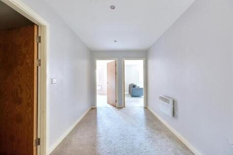 Entrance Hall_2.jpeg